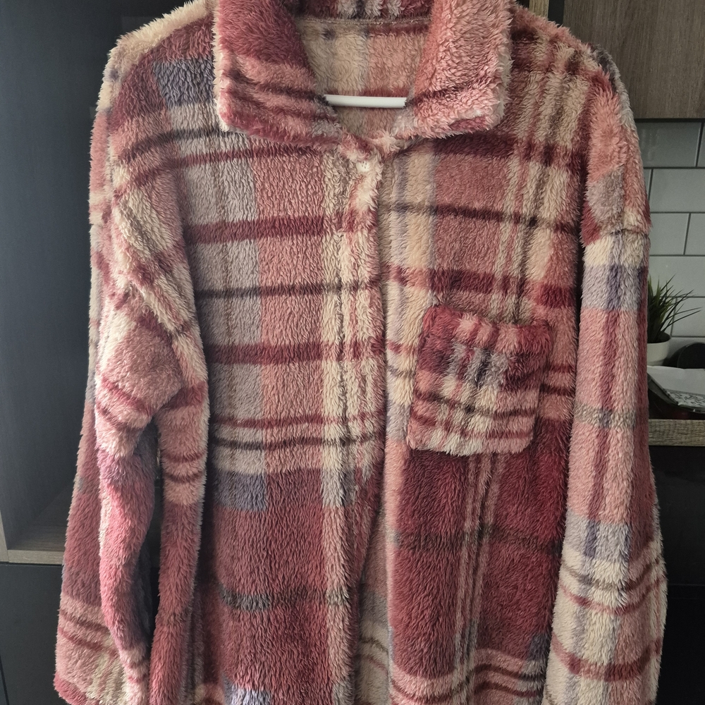 SHEIN Plaid Fleece Jacket in Red and Cream